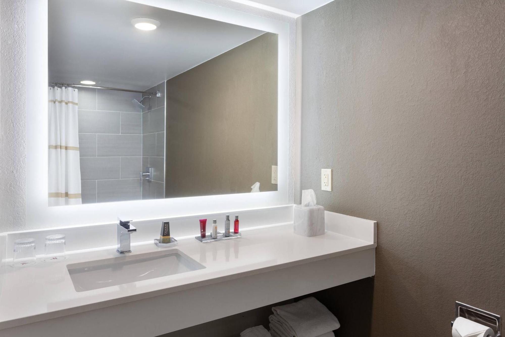 Marriott Phoenix Airport Екстер'єр фото