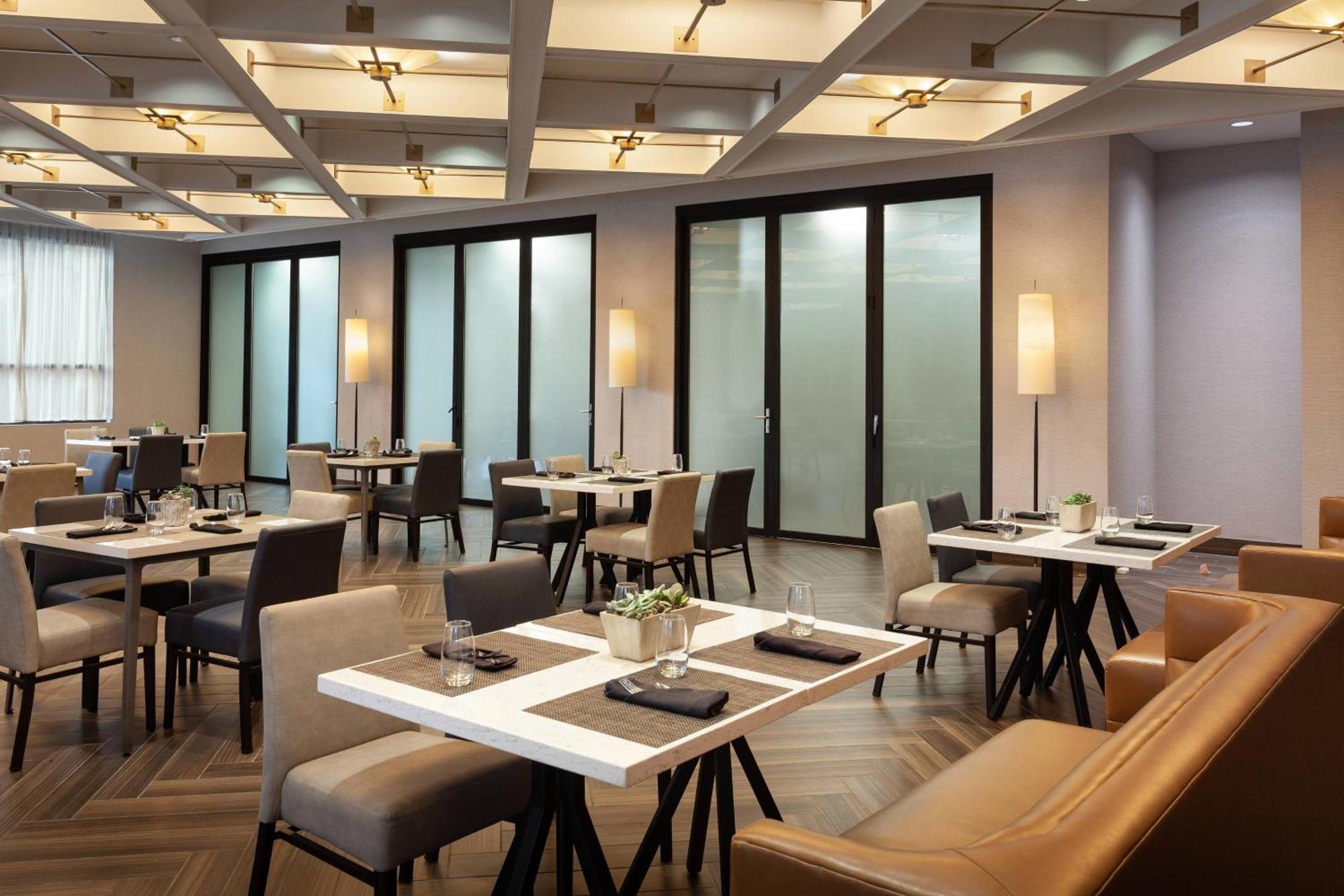 Marriott Phoenix Airport Екстер'єр фото